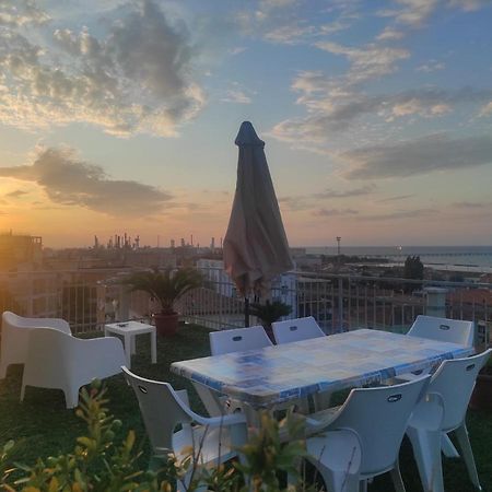 La Terrazza Lejlighed Falconara Marittima Eksteriør billede