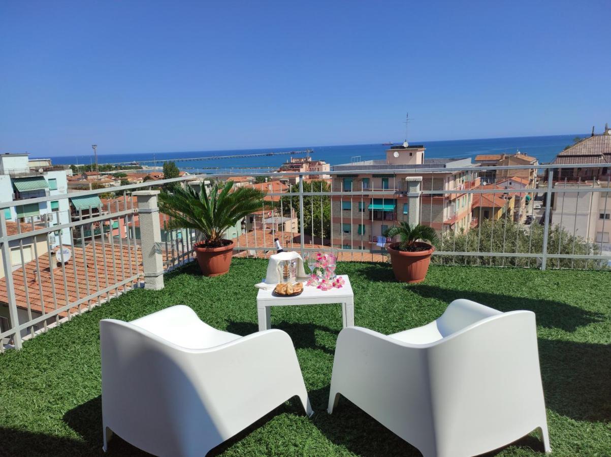 La Terrazza Lejlighed Falconara Marittima Eksteriør billede